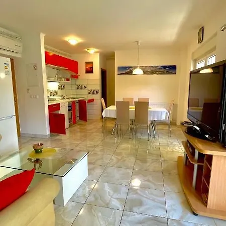 Apartamento Neven Omiš