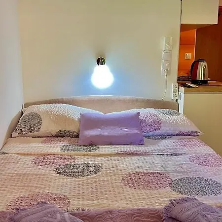 Neven Apartamento *