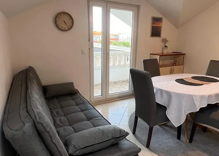 Neven Apartman Omiš